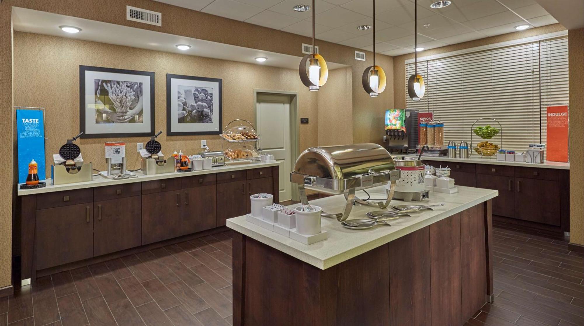Hampton Inn & Suites Hood River Bagian luar foto