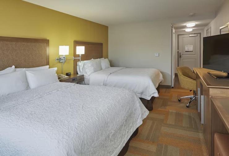 Hampton Inn & Suites Hood River Bagian luar foto