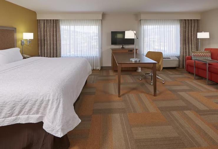 Hampton Inn & Suites Hood River Bagian luar foto