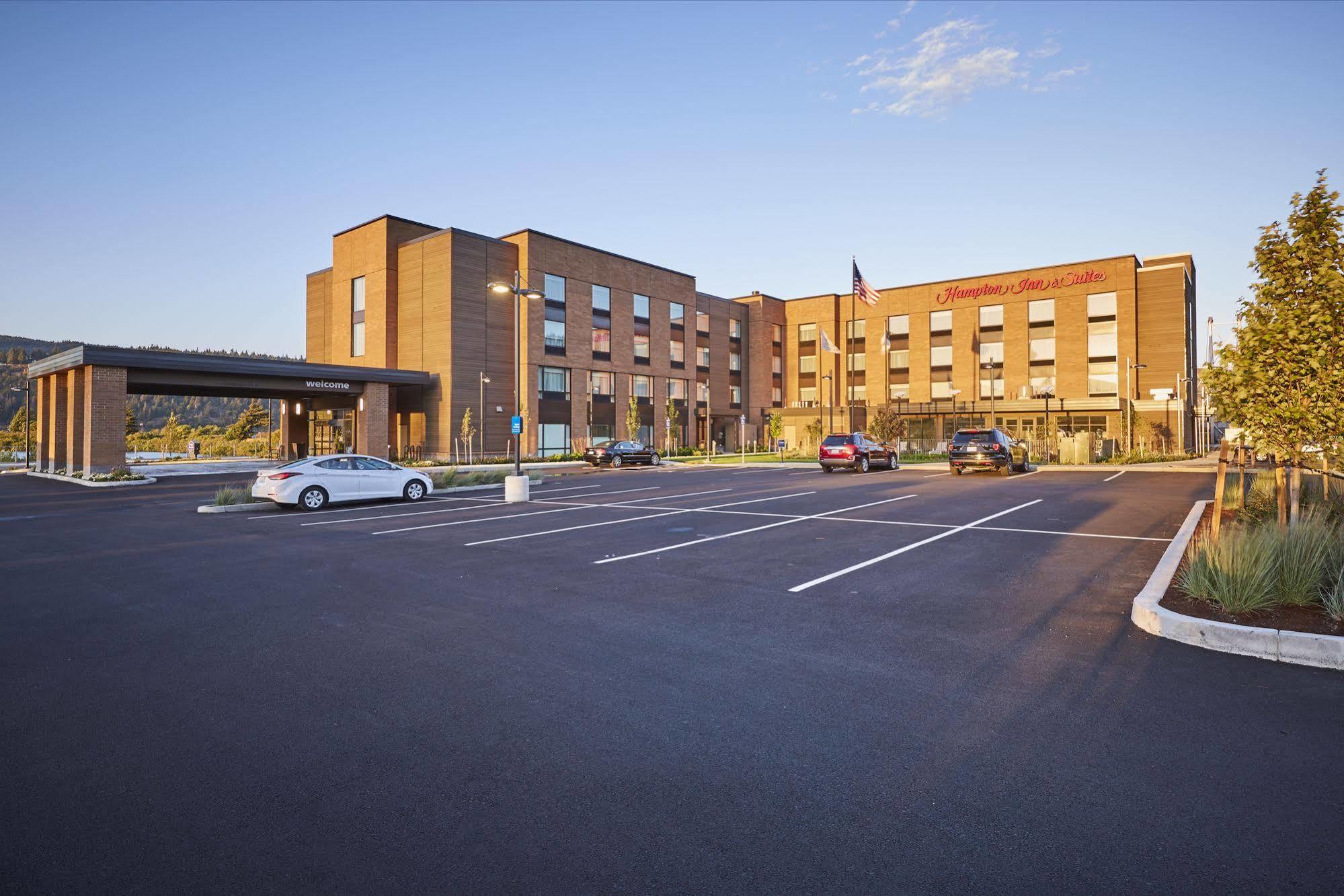 Hampton Inn & Suites Hood River Bagian luar foto